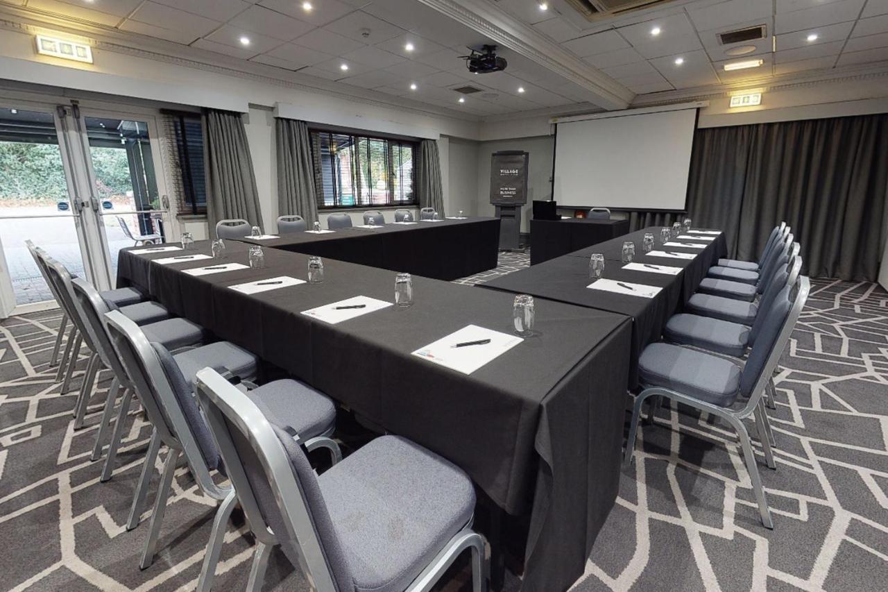 Village Hotel Manchester Cheadle Cheadle  Extérieur photo