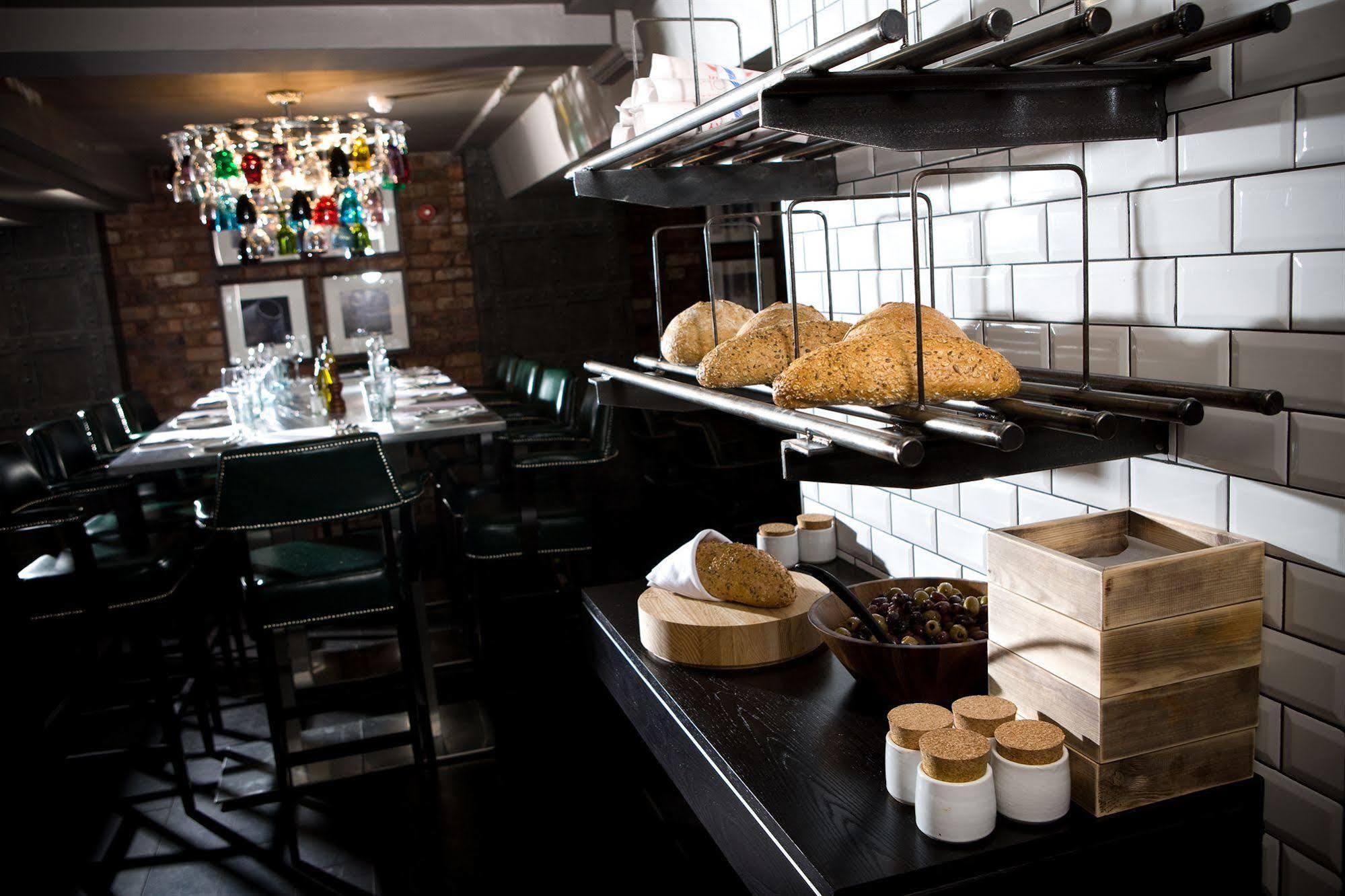 Village Hotel Manchester Cheadle Cheadle  Extérieur photo